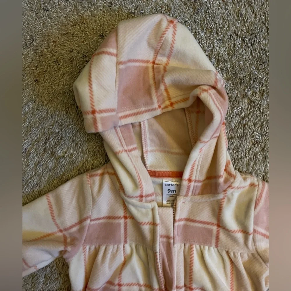 🆕 Carter’s | One Piece Hoodie Body Suit Extra Soft Pink Plaid | baby girl 9 Mo